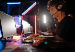 Online PlayMyWorld